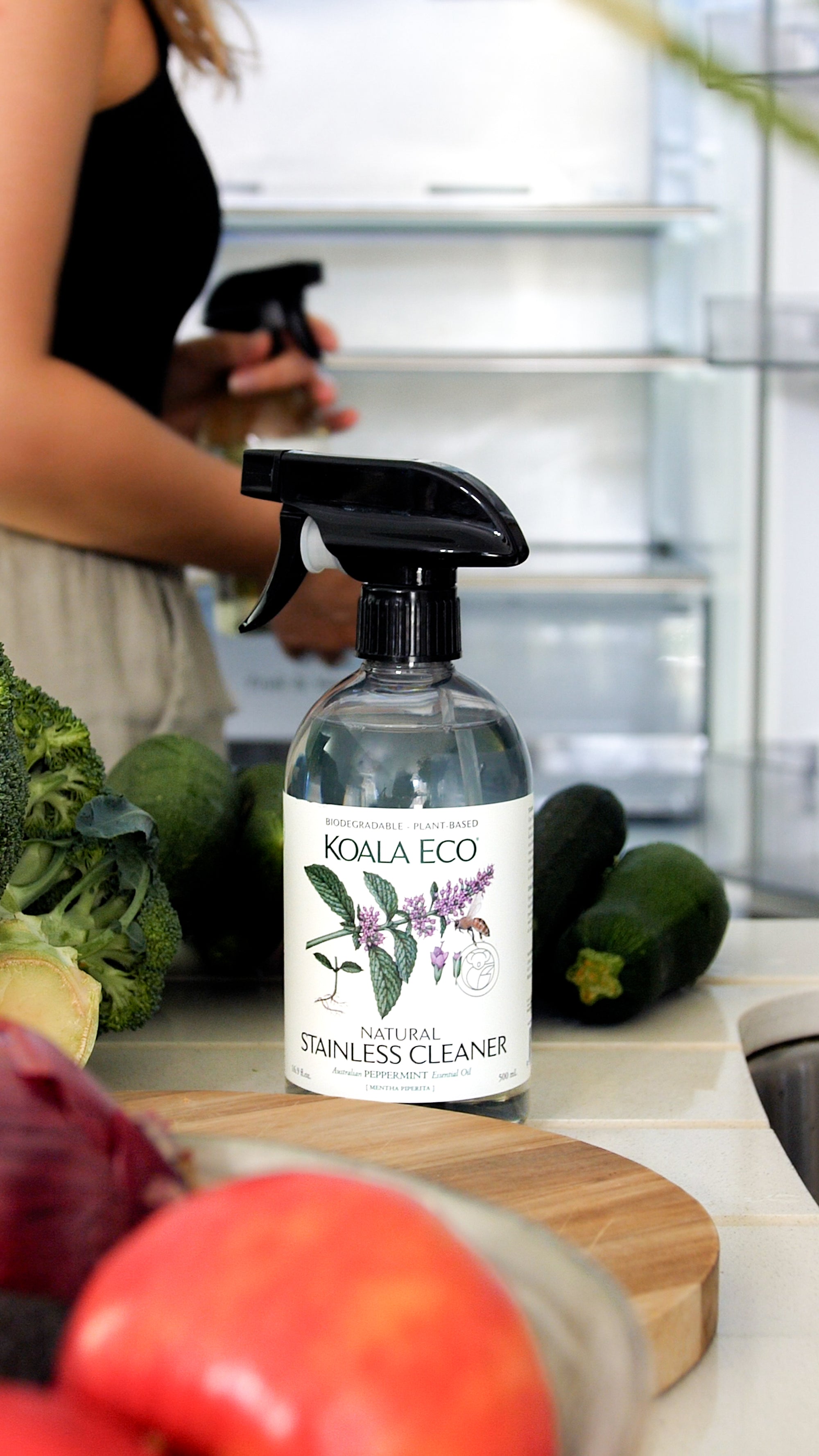 How to give your refrigerator a thorough clean